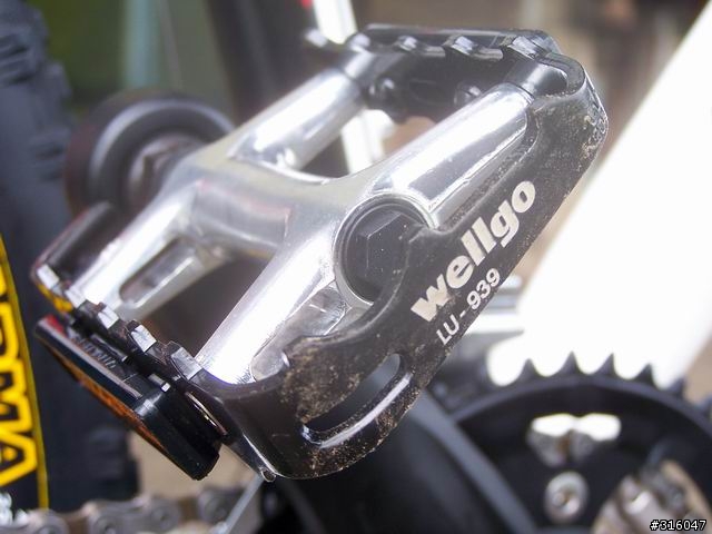 [分享]08年fuji Tahoe V(珍珠白)