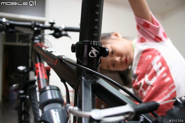 [分享]MERIDA 名駒 TFS-500V 霧面黑 2009