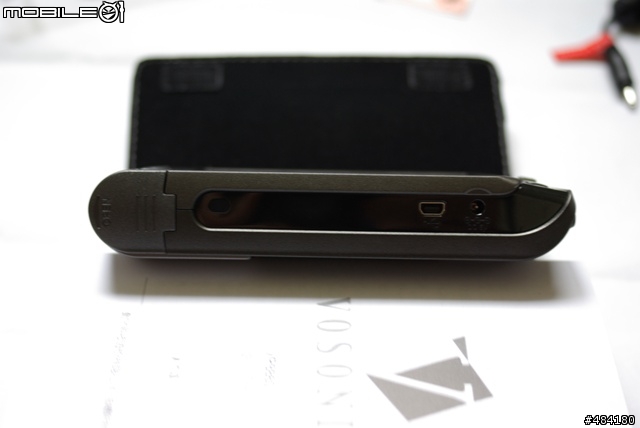 [開箱文]外出備份影像資料的儲存機"勤宇Vosonic VP8860"
