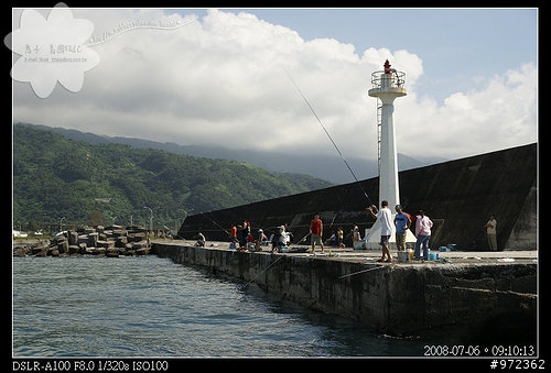[景點]宜蘭頭城--龜山島(上) 天然海豚秀