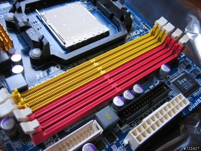 經濟實惠的選擇 GA-MA78GPM-DS2H