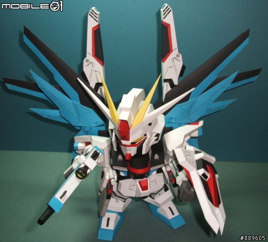 [分享]3D 紙模型 新手的 SD Freedom Gundam