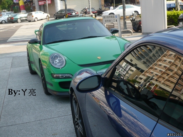 當代997大對絕~綠色GT3&911 TURBO