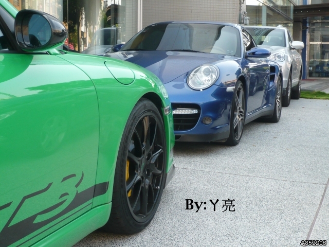 當代997大對絕~綠色GT3&911 TURBO