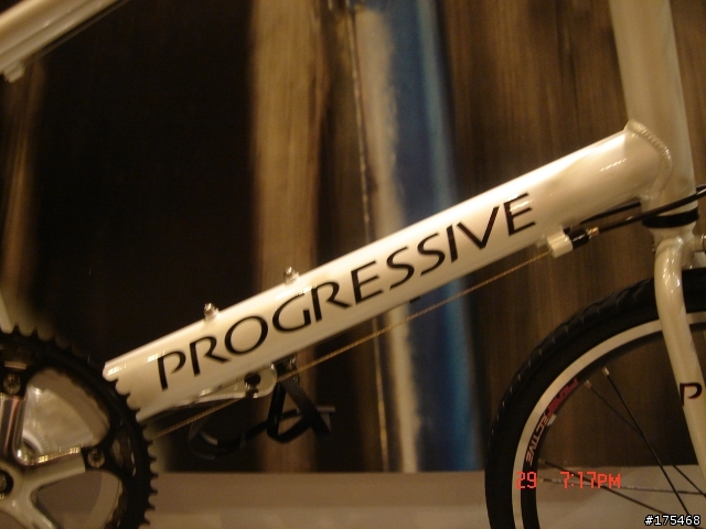 試騎Progressive公路版小徑