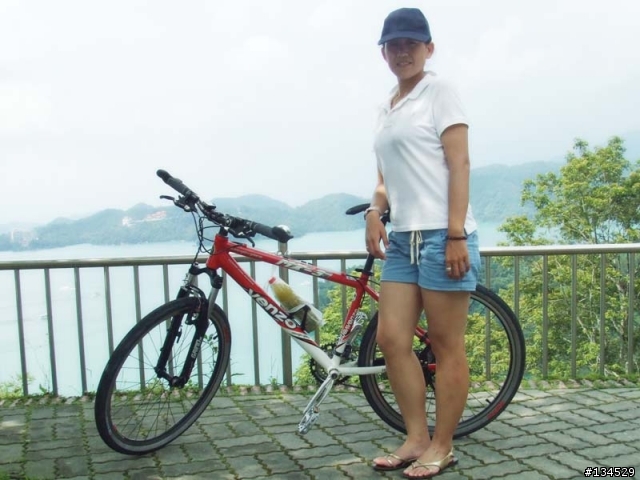 【遊記】澎湖單車妹日月潭環湖