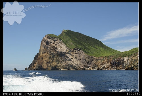[景點]宜蘭頭城--龜山島(上) 天然海豚秀