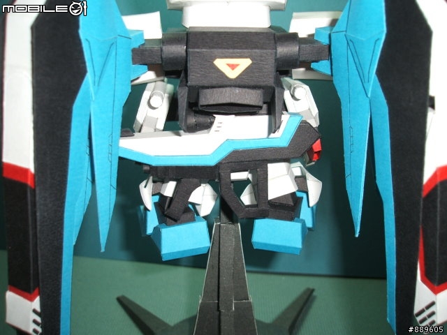 [分享]3D 紙模型 新手的 SD Freedom Gundam