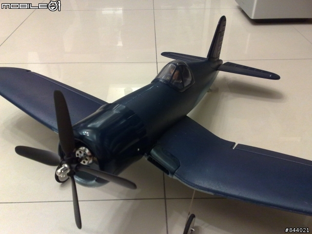 我的 F4U 二戰戰機....[第一次試飛--->慘慘慘]