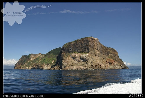 [景點]宜蘭頭城--龜山島(上) 天然海豚秀