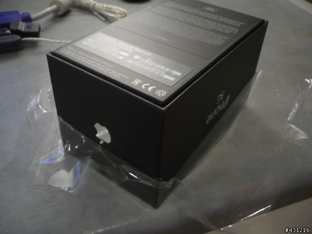 {開箱}完全沒拆封的愛瘋3G