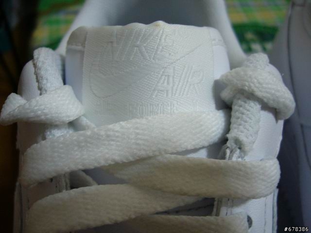 [開箱文]從日本帶回來的全白 air force1