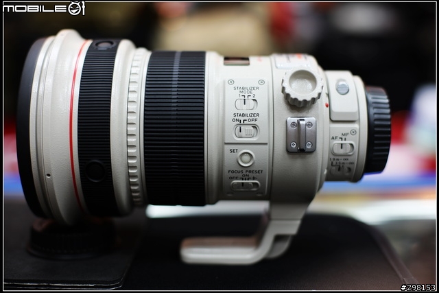 頂尖對決:Canon EF 200mm f/2L IS USM vs Canon EF 200mm f/1.8L USM 鏡皇正面PK戰