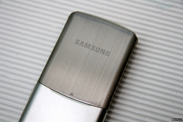 SAMSUNG Soul U908 銀灰色入手開箱