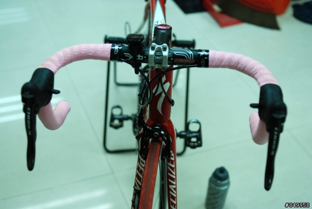 [分享]specialized tarmac pro  粉紅號(圖多)