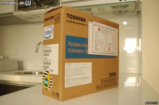 [開箱] Toshiba A300 來了! 更新