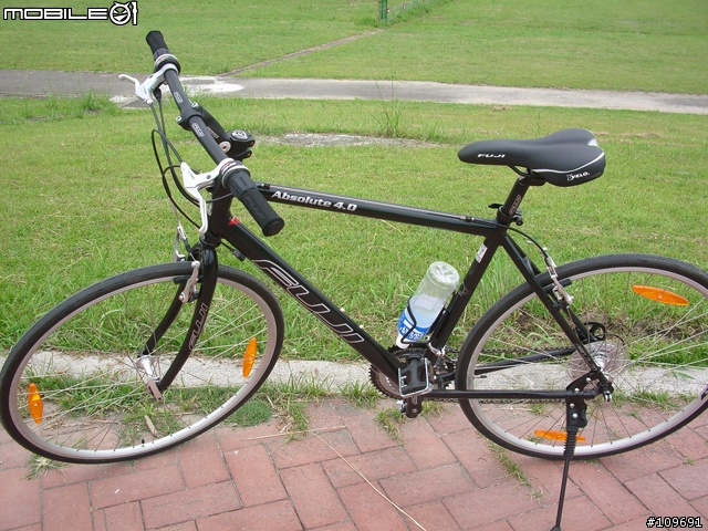 [分享] 我的 Fuji Absolute 4.0 平把公路車 + 新配件 CATEYE CC-RD200 馬錶