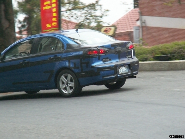 有關 Lancer Fortis 的間諜照