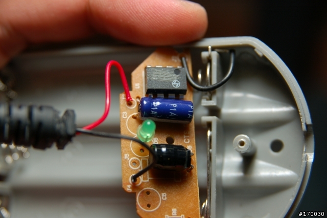 請教 現有約6v 2.5A的尿袋  該怎麼改成5V  1A或2A呢？
