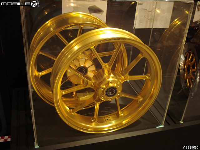 2008 bimota's 義式經典重型機車展