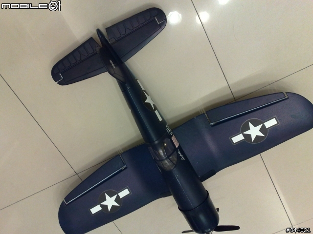 我的 F4U 二戰戰機....[第一次試飛--->慘慘慘]
