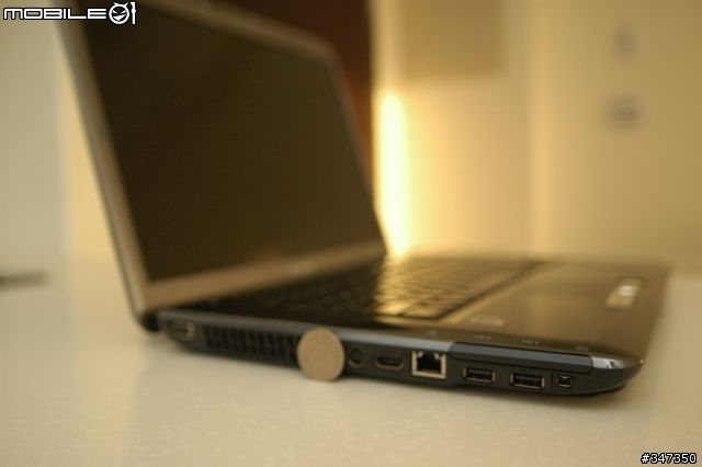 [開箱] Toshiba A300 來了! 更新