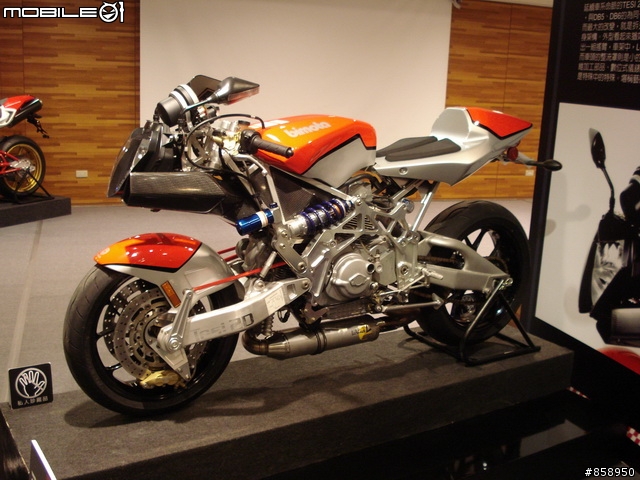 2008 bimota's 義式經典重型機車展
