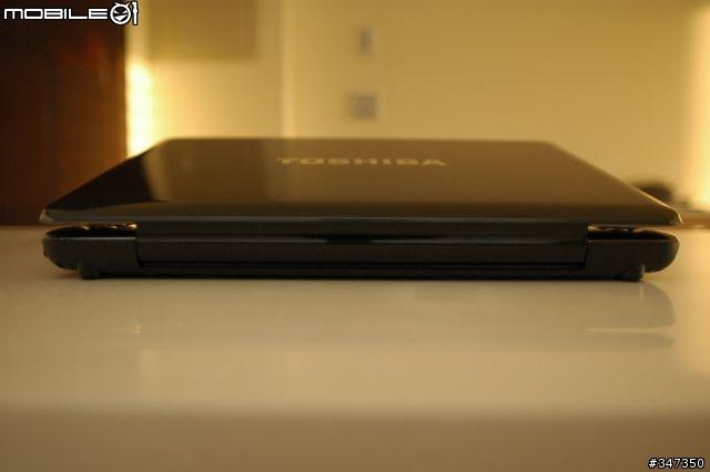 [開箱] Toshiba A300 來了! 更新