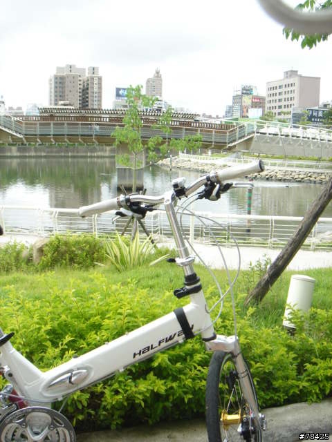 Giant  FD-01 RS 的一些改變  (9/15 新增卡鉗座的圖稿)