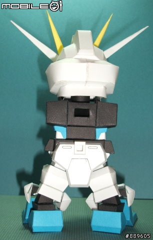 [分享]3D 紙模型 新手的 SD Freedom Gundam