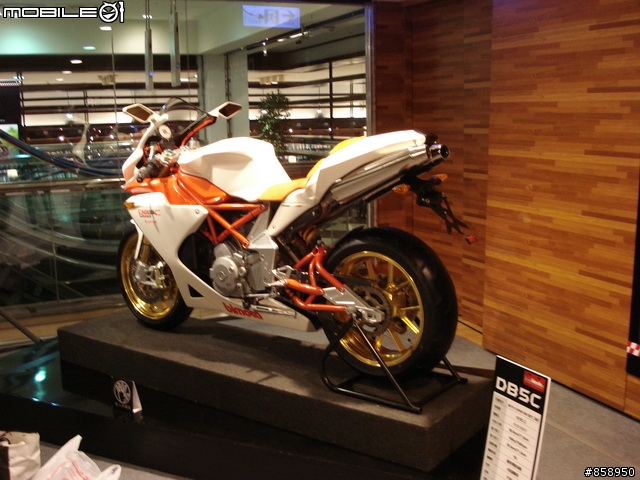 2008 bimota's 義式經典重型機車展