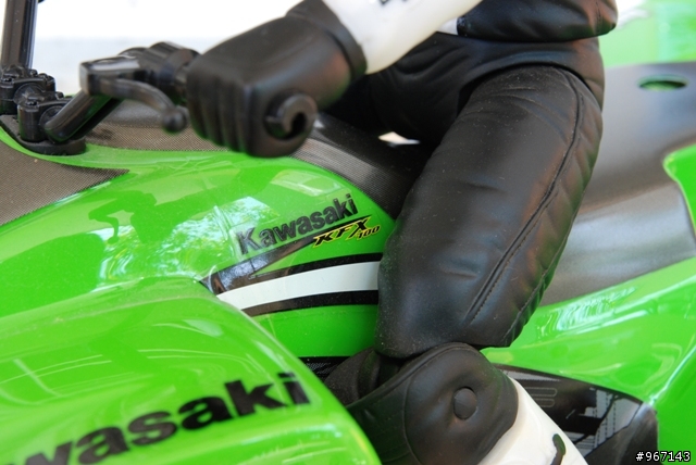 [分享] HPI Kawasaki KFX700 ATV