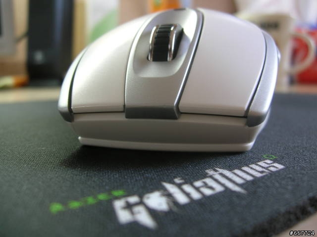 i-rocks最新力做 2.4GHz無線自動跳頻技術大檢驗之RF-6560完整評測