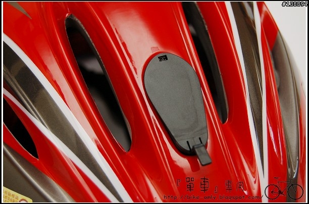 [分享] 大頭買不到安全帽嗎？找普威！ - Prowell F22
