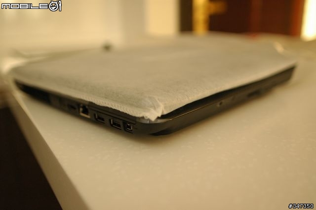 [開箱] Toshiba A300 來了! 更新