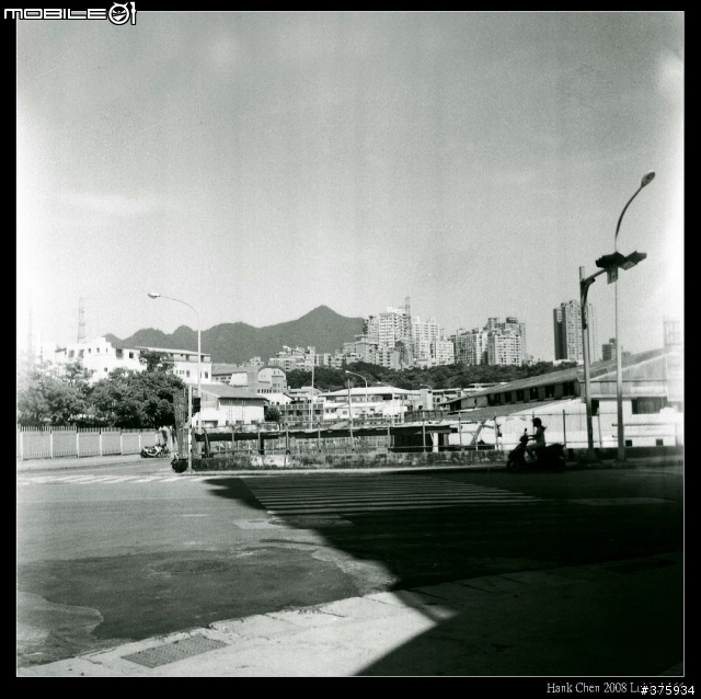[開箱文] LOMO 120 LUBITEL 166 香港機場開箱文 (新增第二捲試拍黑白照 )