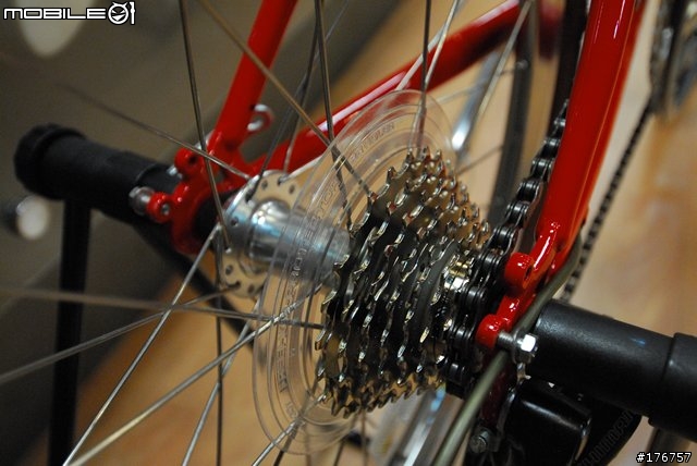 [分享]輕鬆、愜意、優雅的BRUNO小徑車