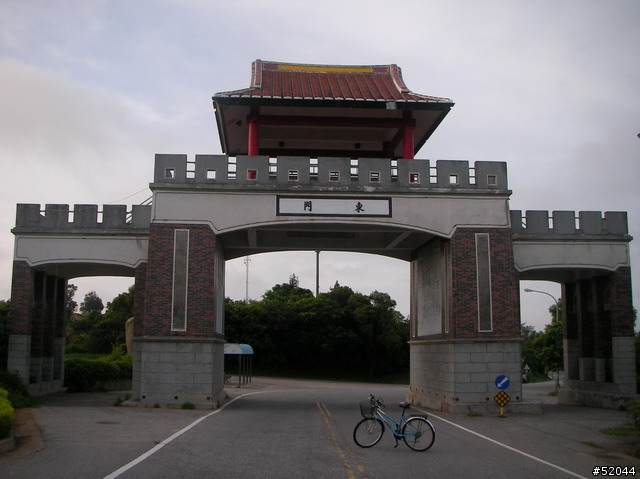金門自行車之旅(多處均可免費租借自行車),目的地騎上太武山
