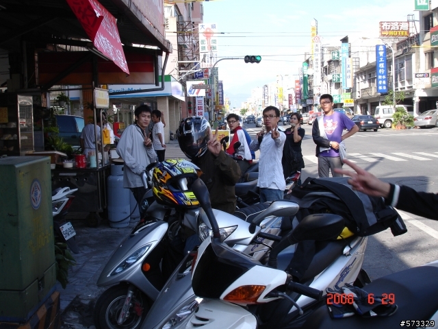 5天4夜..機車環島團..完成壯舉囉!!(已全更新完畢)