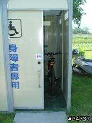 [討論]臺北縣河濱流動廁所（for 自行車客)提升方案