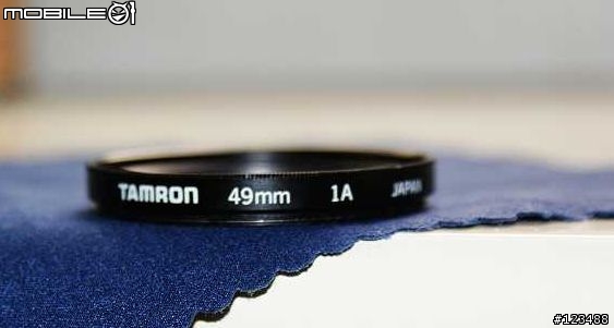 [求助]請問這個鏡頭有辦法裝上a200嗎?