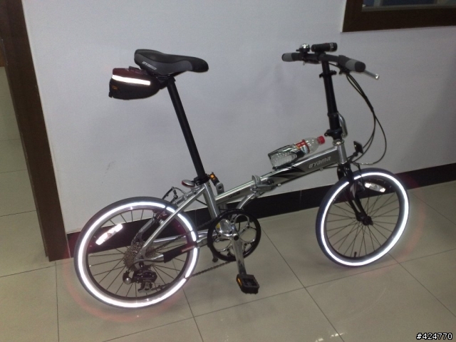 來分享一下我的腳踏車好了~OYAMA M700