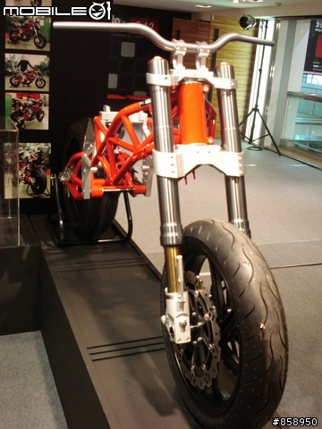 2008 bimota's 義式經典重型機車展