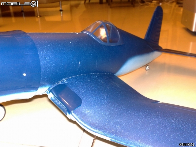 我的 F4U 二戰戰機....[第一次試飛--->慘慘慘]