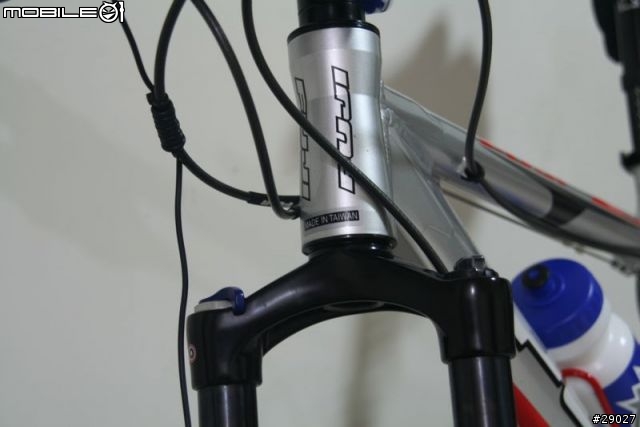 [分享]讓我等待了六個月的FUJI Tahoe-D與～加映DIY停車腳架