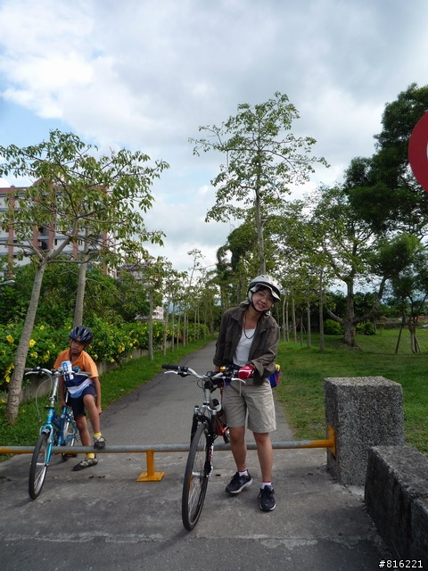 宜蘭 -- 雙園自行車道之羅東運動公園--蘭陽橋