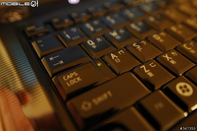 [開箱] Toshiba A300 來了! 更新