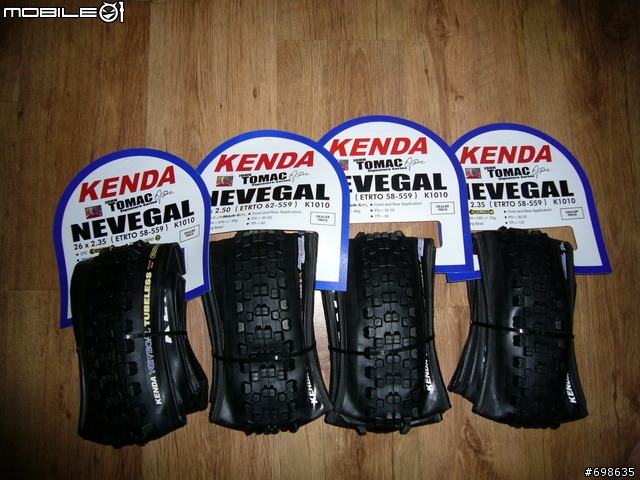 KENDA NEVEGAL 2.35/2.5/UST/DTC/STICK-E