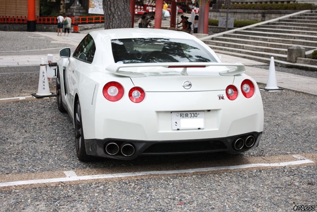 去日本玩看到的GT-R