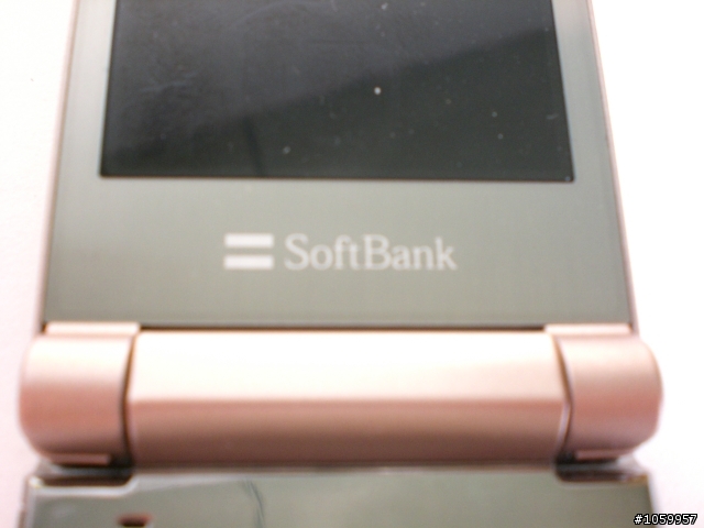 『不專業開箱』SoftBank 814t日系薄型